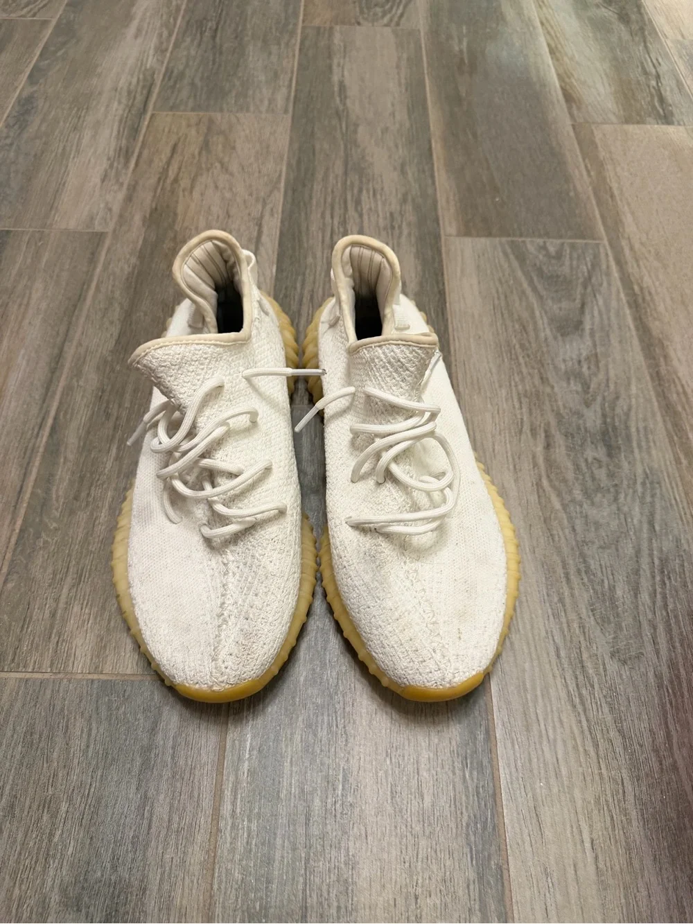 adidas Yeezy Boost 350 V2 Triple White